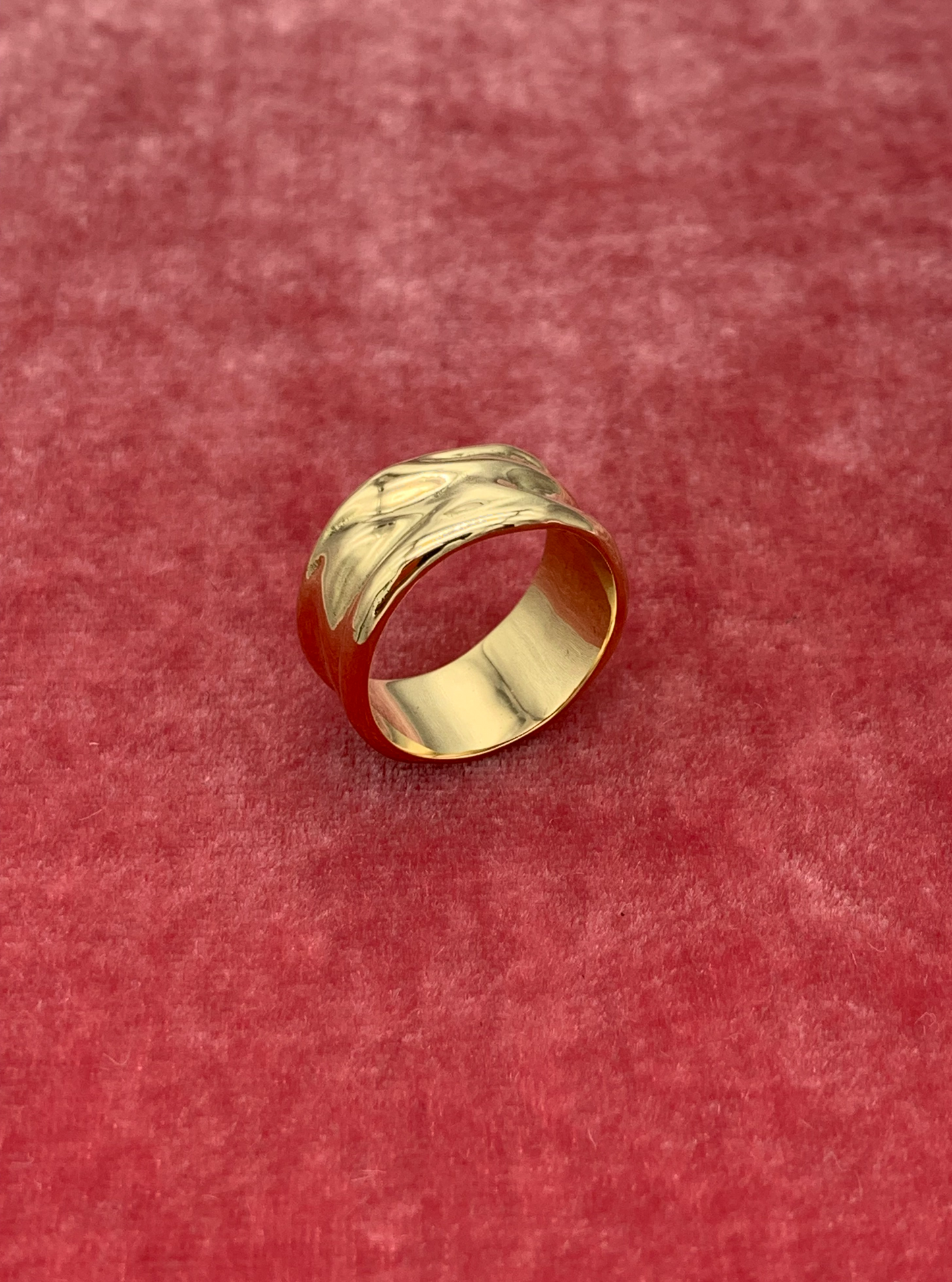 Fluid Ring