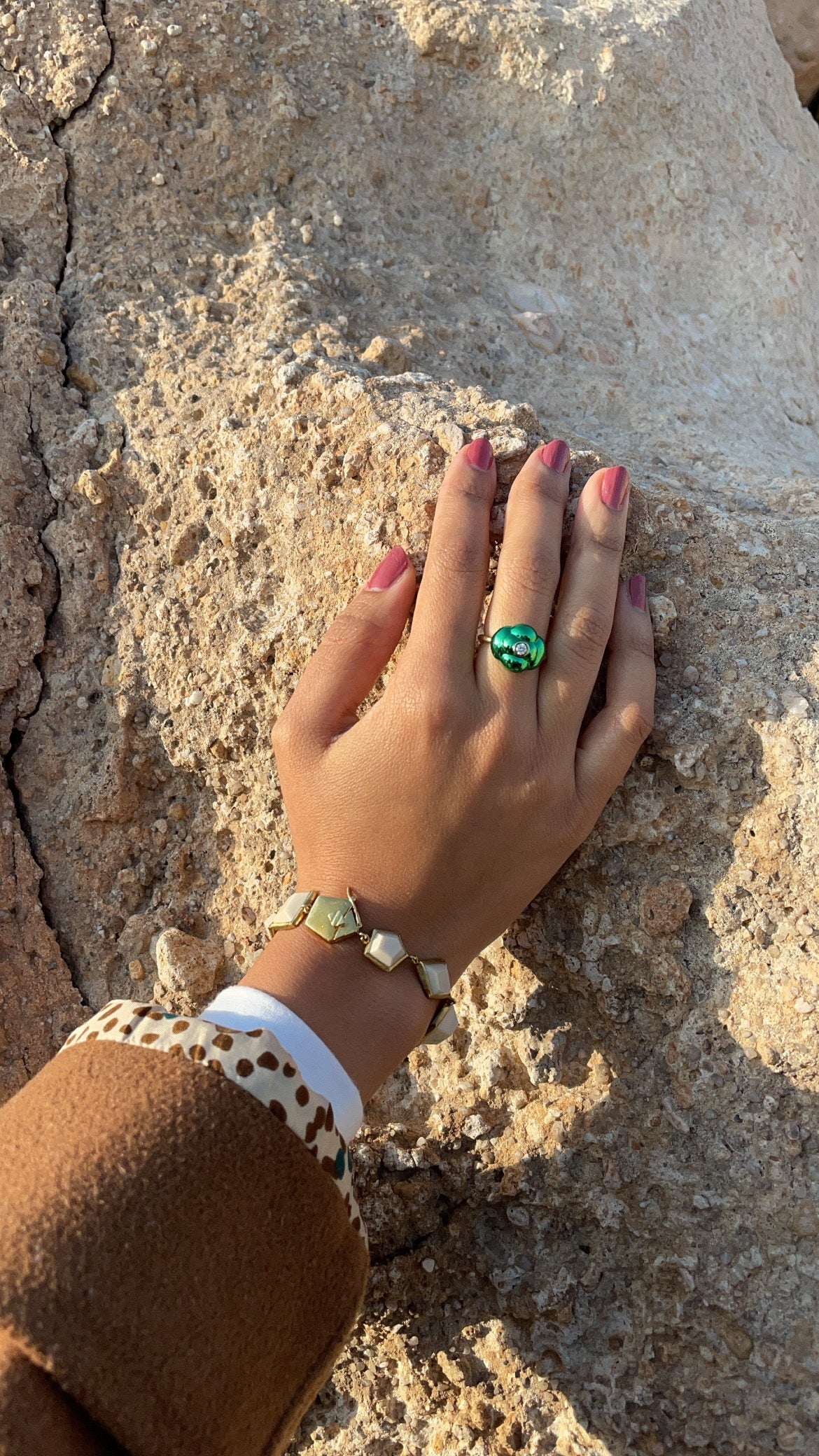 15mm Emerald Halo Ring